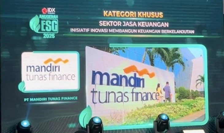 Mandiri Tunas Finance Meraih Penghargaan ESG